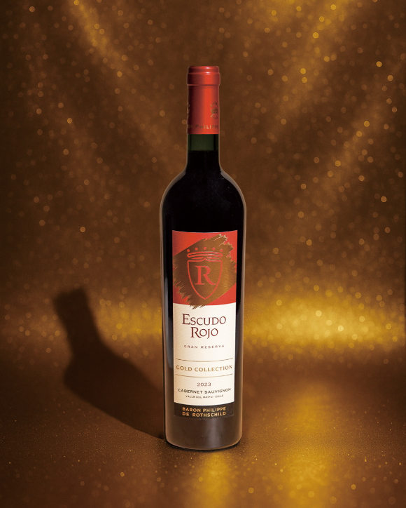 에스쿠도 로호 골드 컬렉션. [사진=아영FBC]