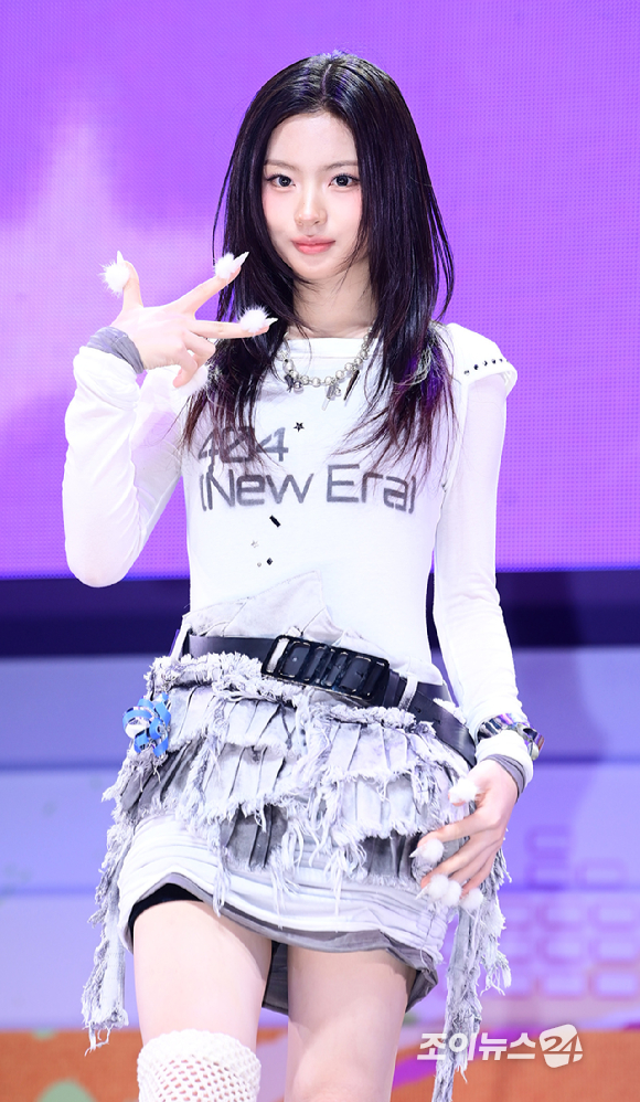 키키 키야가 26일 오후 서울 광진구 광장동 예스24라이브홀에서 열린 그룹 키키(KiiiKiii) 미니 2집 '델룰루 팩(Delulu Pack)' 발매 기념 쇼케이스에 참석하고 있다. [사진=정소희 기자]