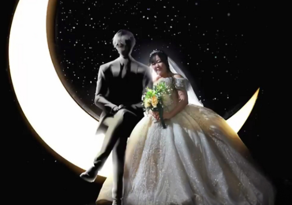 일본에서 한 여성이 자신이 만든 대화형 인공지능(AI)과 결혼식을 올려 화제다. [사진=X 갈무리]