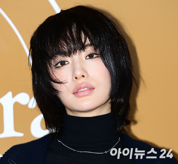 배우 나나가 지난해 10월 30일 서울 강남구 신사동 인근에서 열린 막스마라 재킷 서클 인 서울 팝업 포토콜 행사에 참석하고 있다. [사진=정소희 기자]