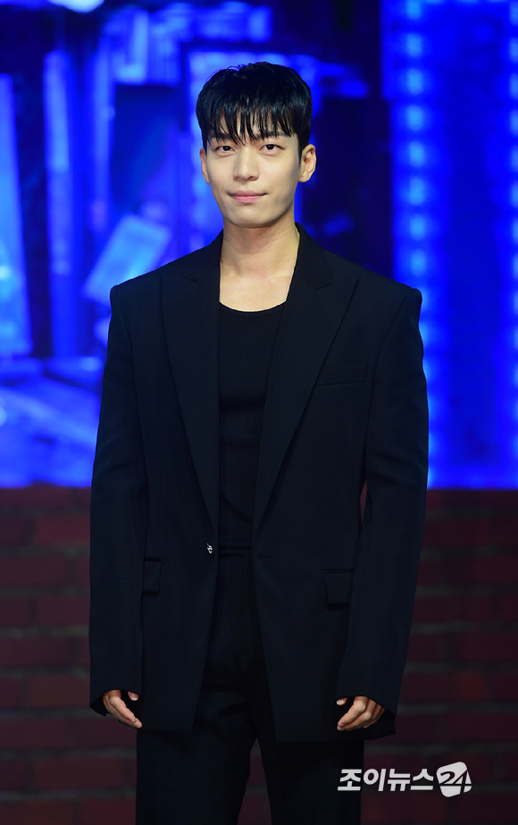 배우 위하준이 26일 오전 서울 강남구 조선팰리스 강남에서 진행된 디즈니+ 오리지널 시리즈 '최악의 악' 제작발표회에 참석하고 있다. [사진=정소희 기자]