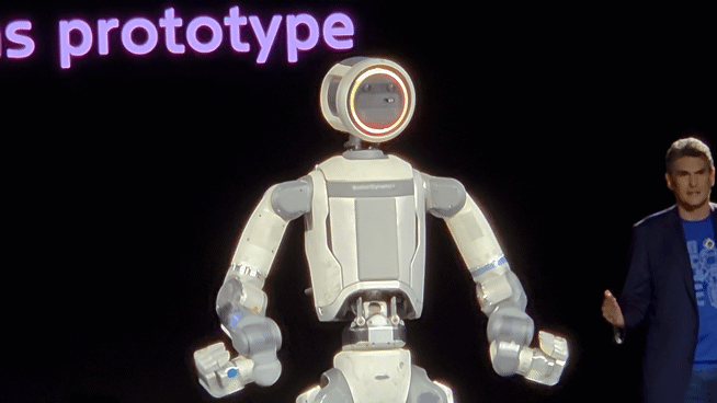 젠슨 황 엔비디아 CEO가 5일(현지시간) 미국 라스베이거스 퐁텐블로 호텔에서 열린 CES 2026 특별연설을 하고 있다. [사진=박지은 기자]