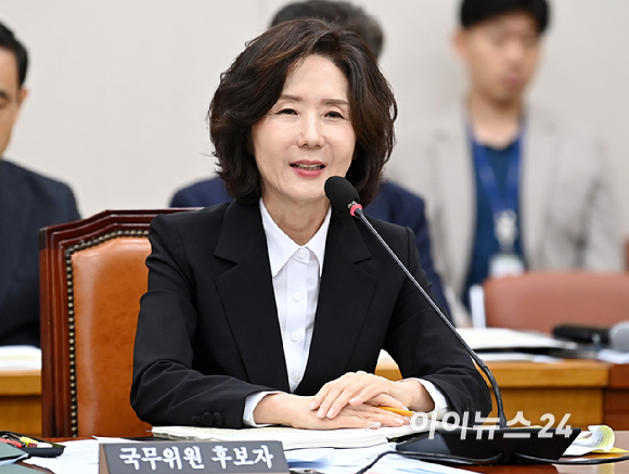 이진숙 사회부총리 겸 교육부 장관 후보자가 16일 오전 서울 여의도 국회 교육위원회에서 열린 인사청문회에서 질의에 답변하고 있다. [사진=곽영래 기자]