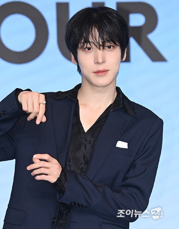  Part.3) 앨범 발매 기념 기자간담회에서 포즈를 취하고 있다. [사진=곽영래 기자]