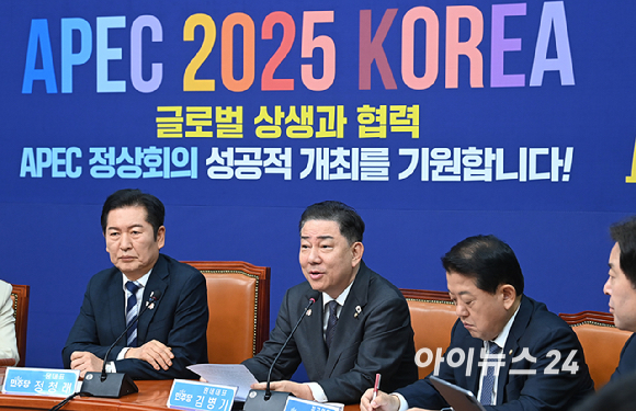 김병기 더불어민주당 원내대표가 31일 서울 여의도 국회에서 열린 최고위원회의에서 발언하고 있다. [사진=곽영래 기자]