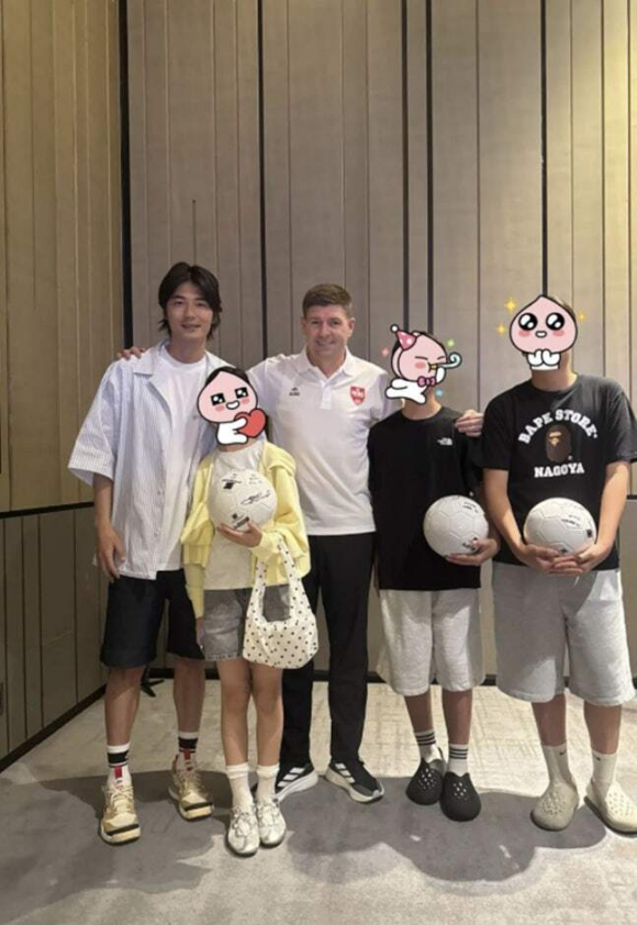 기성용♥한혜진 딸 시온, 언제 이렇게 컸어? 초5 안믿기는 기럭지 '역시 우월 유전자'