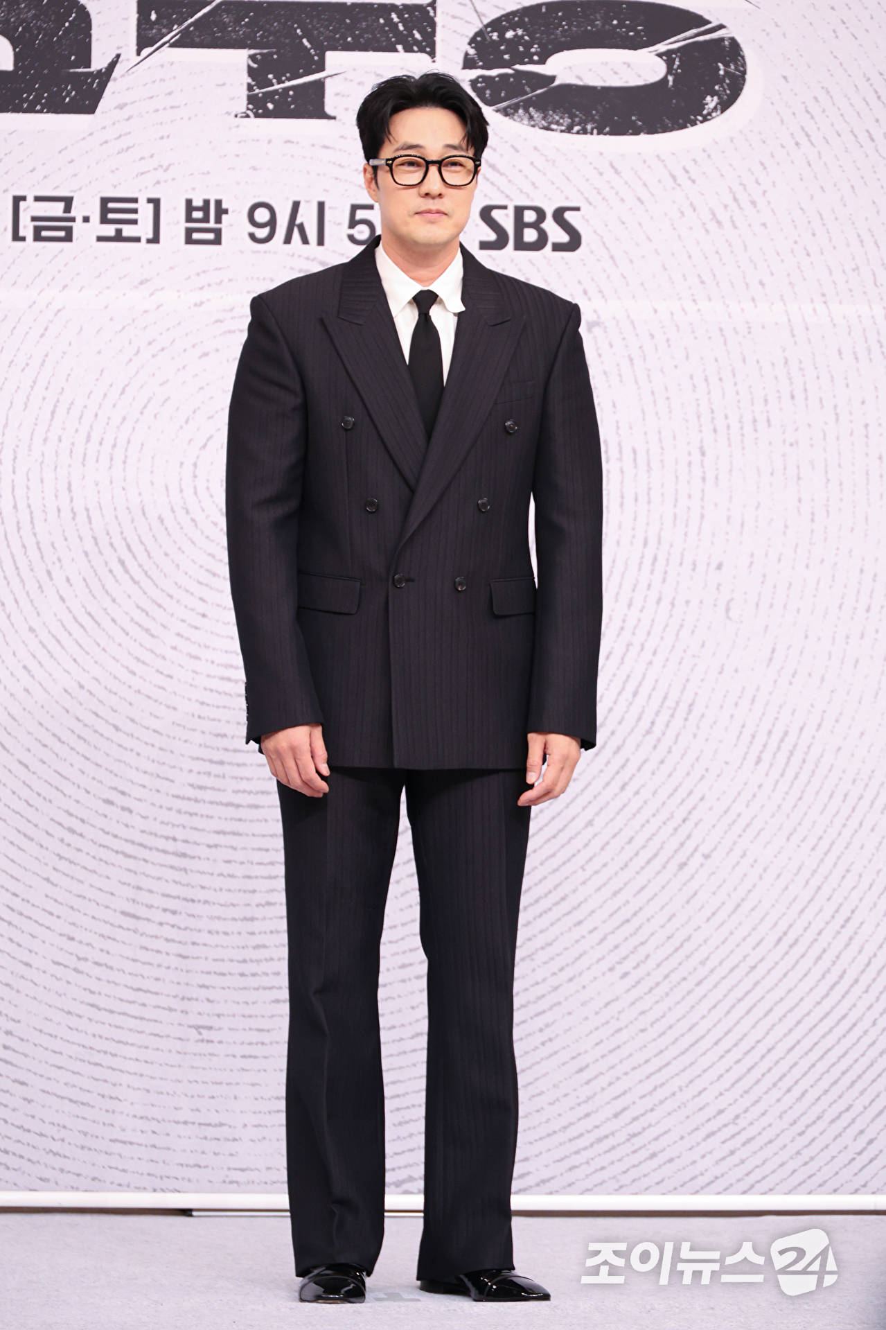 배우 소지섭이 25일 오후 서울 양천구 목동 SBS에서 진행된 SBS 새 금토드라마 '김부장' 제작발표회에 참석해 포즈를 취하고 있다. [사진=문수지 기자]