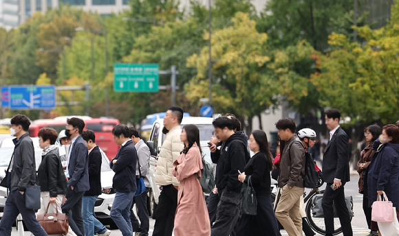 출근길 시민들 [사진=연합뉴스]