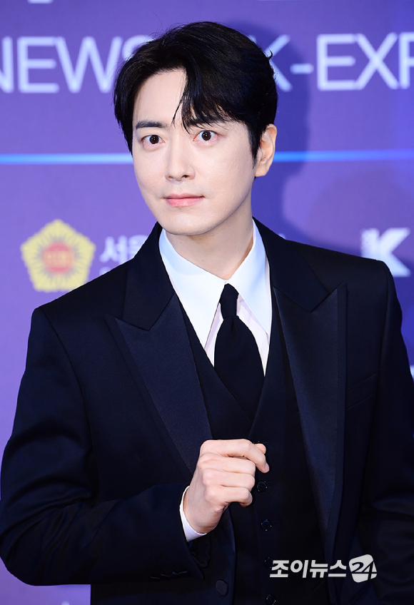 배우 이준혁이 28일 오후 서울 소공동 롯데호텔에서 열린 '2025 NEWSIS 한류엑스포'에 참석하고 있다. [사진=정소희 기자]
