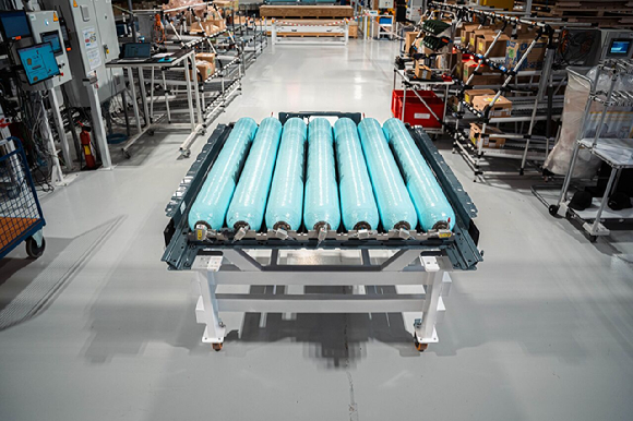 평면형 탱크 설계가 적용된 BMW 하이드로젠 플랫 스토리지 기술. [사진=BMW그룹]