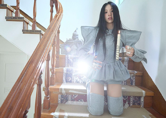 트와이스 채영 콘셉트 포토 [사진=JYP엔터테인먼트]