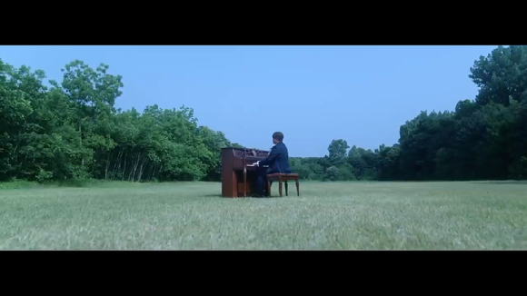 김호중의 두 번째 정규 클래식 앨범 'PANORAMA'의 더블 타이틀 곡 '약속[約束]' 뮤직비디오 티저가 공개돼 관심을 모으고 있다. [사진=김호중 '약속[約束]' MV 티저 영상 캡쳐]