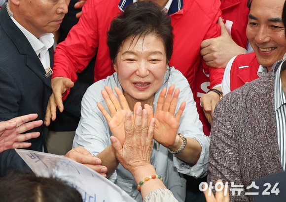 사진은 김영상 전 대통령의 차남 김현철 김영삼대통령기념재단 이사장. [사진=연합뉴스]