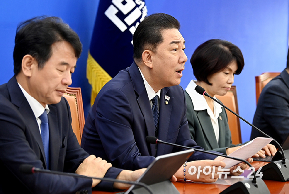 김병기 더불어민주당 원내대표가 1일 오전 국회에서 열린 정책조정회의에서 발언하고 있다. [사진=곽영래 기자]