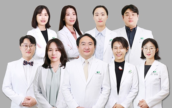 새롭게 영입된 교수진. 상단-김혜진, 송란, 연희진, 김영진 교수, 하단-박영규, 정지윤, 김명국, 김문정, 송다운 교수[사진=건양대병원]