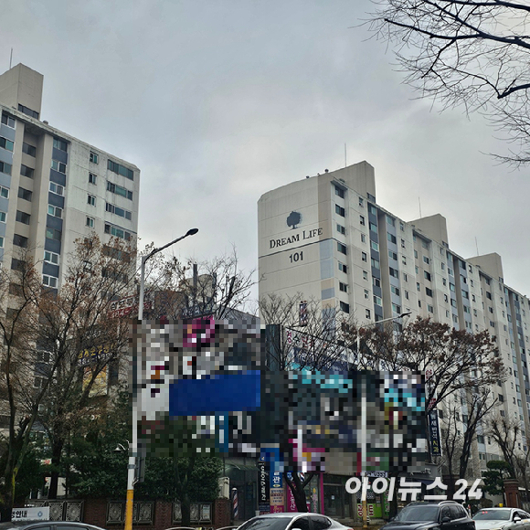 안양시 동안구 평촌동 꿈마을 우성아파트 전경. 2025.12.24 [사진=이효정 기자 ]