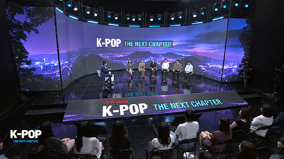 이재명 대통령이 'K-Pop : The Next Chapter'에 패널로 출연했다. [사진=아리랑TV]