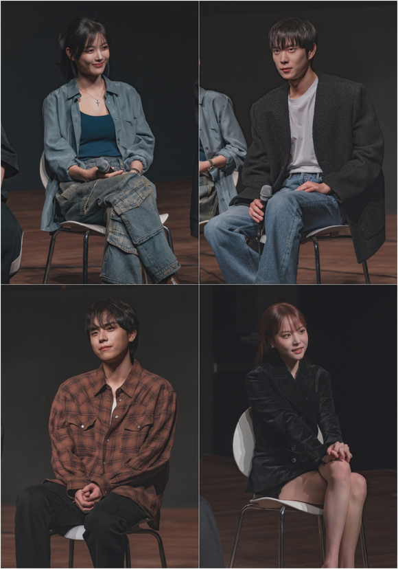 김유정, 김영대, 김도훈, 이열음이 제30회 부산국제영화제 '친애하는 X' 공식 일정에 참여하고 있다. [사진=티빙]