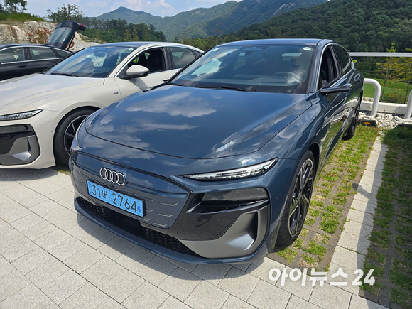 아우디 'A6 e-트론 퍼포먼스 S-라인'. [사진=김종성 기자]