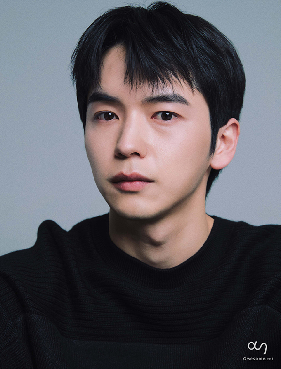 강승호, &apos;신사장 프로젝트&apos; 합류⋯한석규와 팽팽 대립각