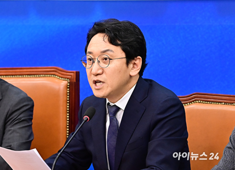 천준호 더불어민주당 티메프 사태 TF단장이 6일 오전 서울 여의도 국회에서 열린 티메프 사태 TF 간사단 1차 회의에서 발언하고 있다. [사진=곽영래 기자]