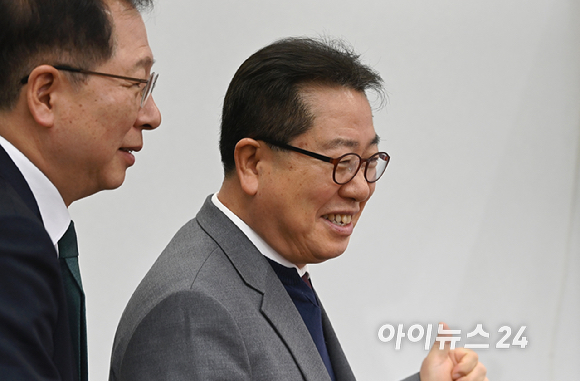 조광한 국민의힘 최고위원이 5일 서울 여의도 국회에서 열린 최고위원회의에 참석하고 있다. [사진=곽영래 기자]