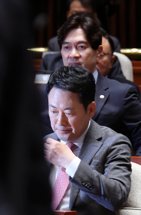 송언석 국민의힘 원내대표가 9일 오후 국회에서 열린 의원총회에서 발언하고 있다. [사진=연합뉴스]