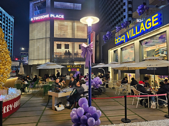 지난 21일 BBQ 청계광장점 모습. [사진=BBQ]