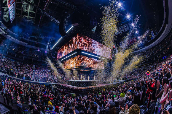 트와이스 월드투어 북미 공연 현장 이미지 [사진=David Brendan Hall, Jesse Faatz]