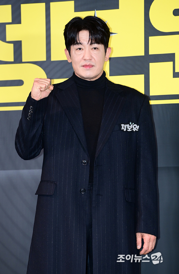 배우 허성태가 20일 오후 서울 CGV 용산아이파크몰에서 열린 영화 '정보원'(감독 김석) 언론시사회에 참석하고 있다. [사진=정소희 기자]