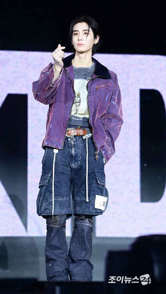 그룹 보이넥스트도어 이한이 20일 오후 서울 강서구 KBS아레나에서 열린 보이넥스트도어(BOYNEXTDOOR) 새 앨범 '디 액션'(The Action) 쇼케이스에 참석하고 있다. [사진=정소희 기자]