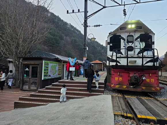 백두대간 협곡열차(V-Train). [사진=코레일관광개발]
