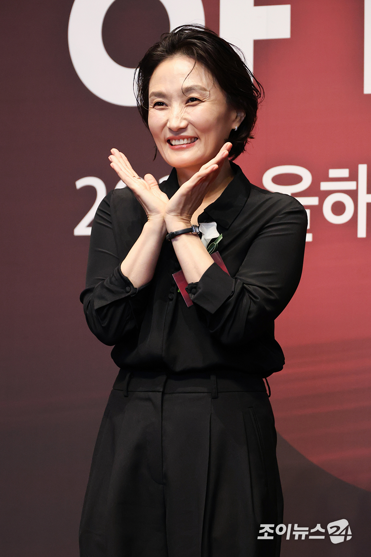 방송인 박경림이 1일 오전 서울 중구 신라호텔에서 진행된 '2026 올해의 브랜드 대상' 포토월 행사에 참석해 포즈를 취하고 있다. [사진=문수지 기자]