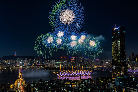 서울세계불꽃축제 사진. [사진=한화]
