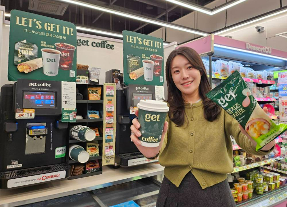 CU가 커피와 어울리는 빵제품을 출시한다. [사진=CU]