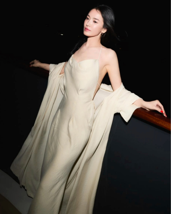송혜교 [사진=송혜교 SNS]