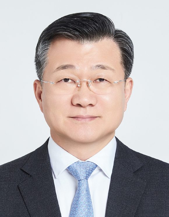 법무법인(유) 광장 강은호 고문(전 방위사업청장). [사진=법무법인(유) 광장]