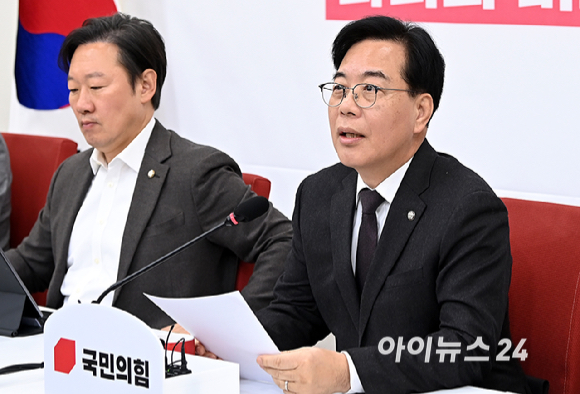 송언석 국민의힘 원내대표가 2일 서울 여의도 국회에서 열린 현안 관련 기자간담회에서 발언하고 있다. [사진=곽영래 기자]