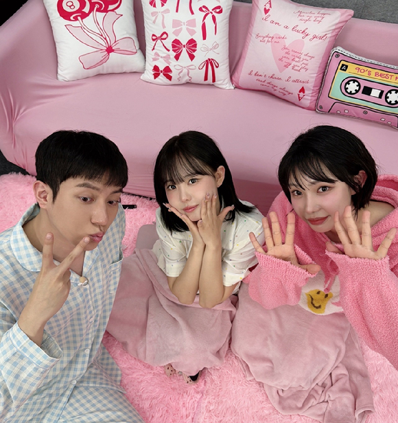 &apos;파자매파티&apos; 홍영기 &quot;고등학생 남편과 혼전임신, 시어머니 억장 무너져&quot;