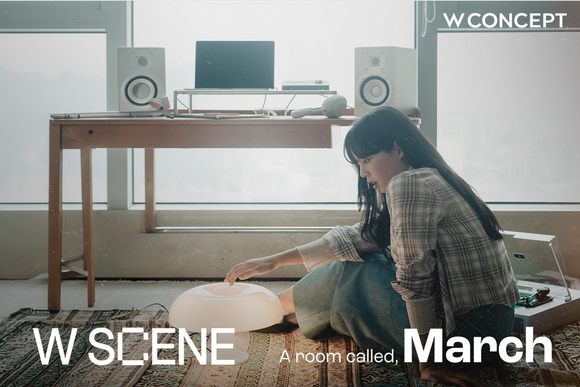 W컨셉은 라이프 매거진 '더블유씬' 윤마치편을 공개했다. [사진=W컨셉]