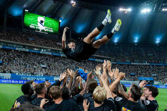 배우 송영규가 숨진 채 발견됐다. 사진은 영화 '극한직업' 배우 송영규가 조이뉴스24와 인터뷰에 앞서 사진촬영을 하고 있는 모습. [사진=정소희 기자]