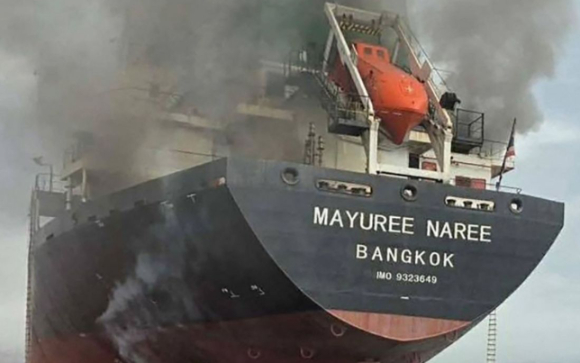 호르무즈 해협을 항해하던 태국 화물선 마유레 나레호가 11일 공격을 받았다고 태국 해군이 밝혔다. [사진=AFP/연합뉴스]