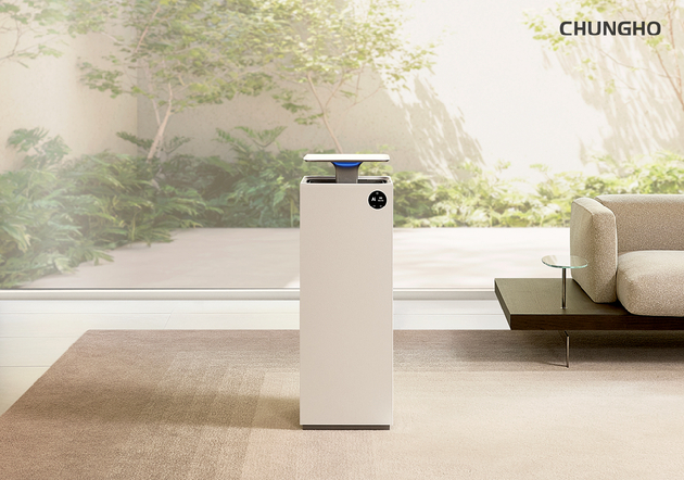 청호나이스는 프리미엄 공기청정기 '서밋 타워'를 출시했다. [사진=청호나이스]