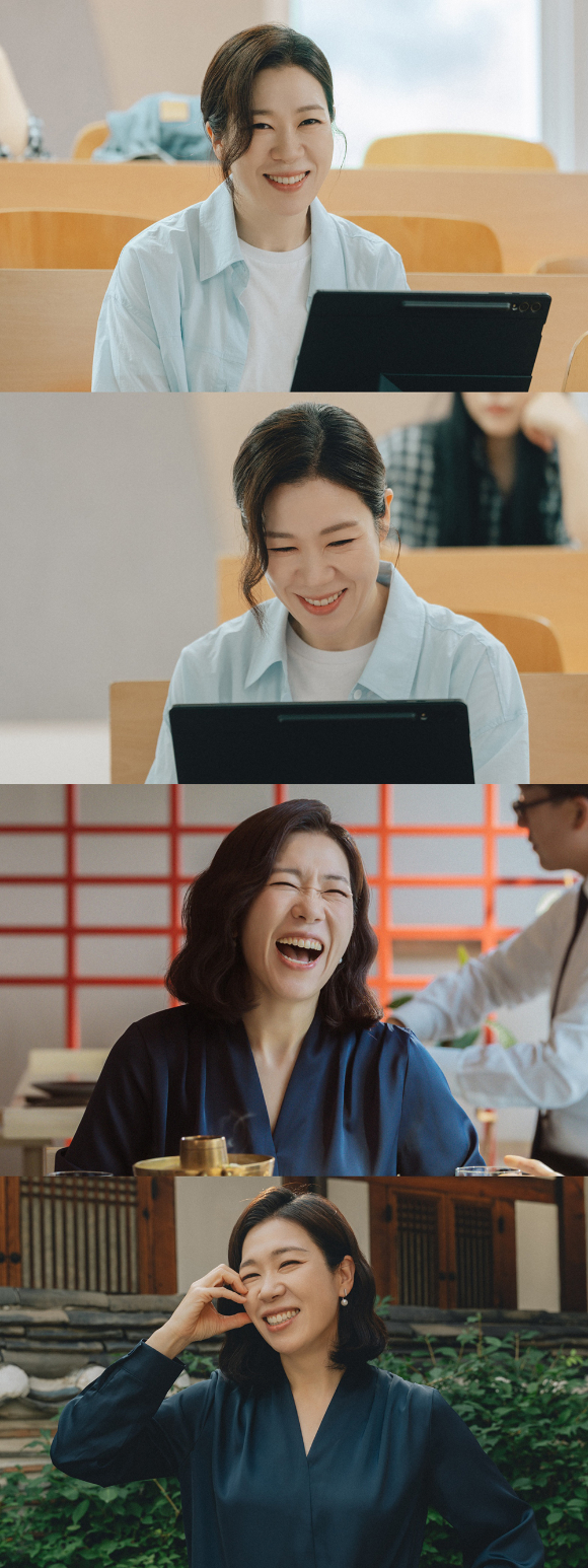 &apos;서초동&apos; 염혜란, 로스쿨 입학 꿈의 엔딩⋯&quot;새로운 시작하는 분들, 용기내길&quot;