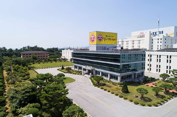 오뚜기 대풍공장 사무동 전경. [사진=오뚜기]