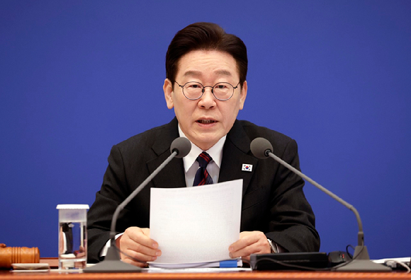 이재명 대통령이 24일 청와대에서 열린 국무회의에서 발언하고 있다. 2026.2.24 [청와대통신사진기자단] [사진=연합뉴스]