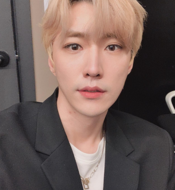 뮤지컬 배우 김준영이 사생활 의혹에 휩싸였다. [사진=김준영 인스타그램]