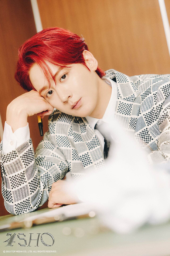 그룹 틴탑 니엘 신보 '포슈어' '라이프' 버전 콘셉트 포토 [사진=티오피미디어]