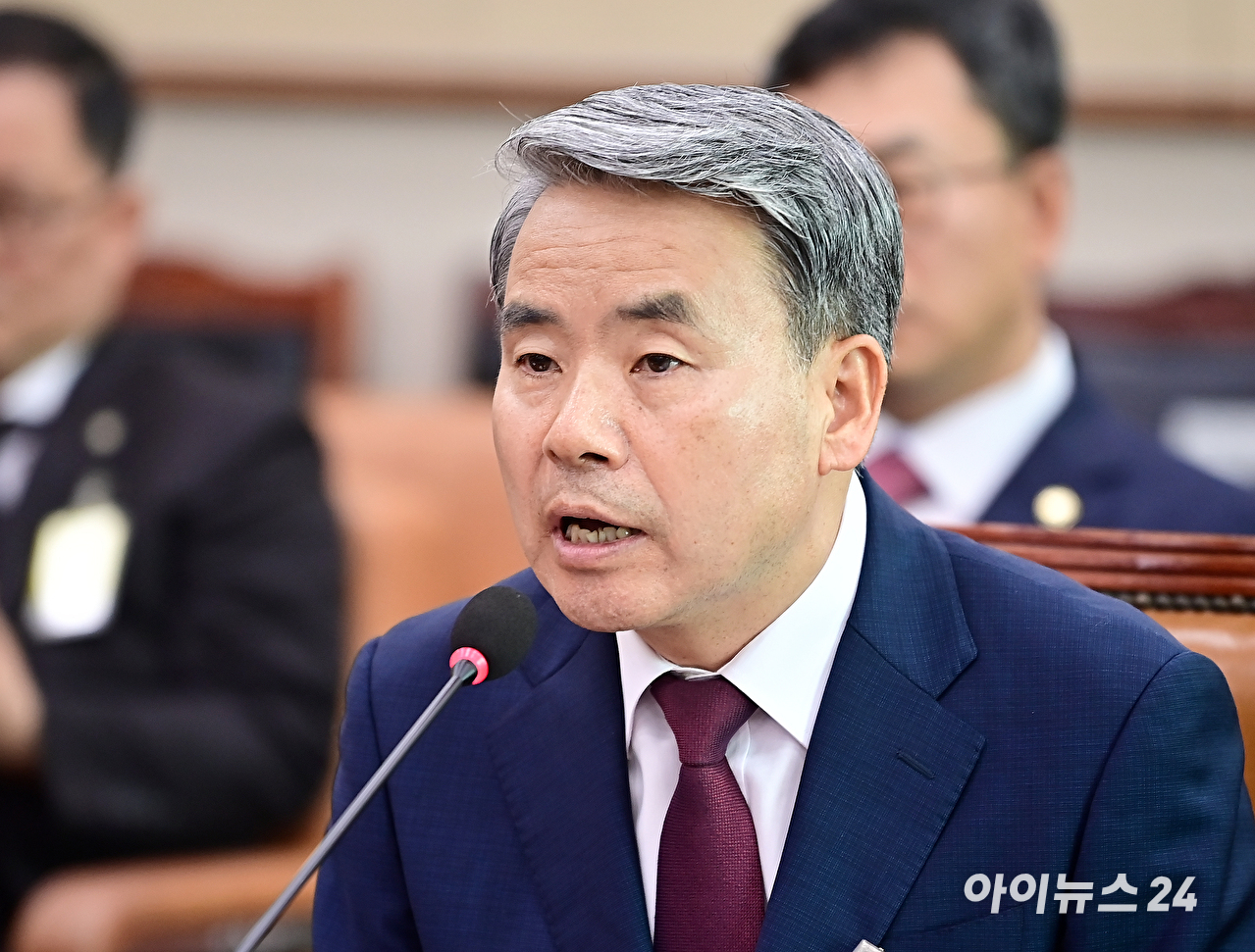 이종섭 전 국방부 장관이 지난 6월 21일 오전 서울 여의도 국회에서 열린 법제사법위원회 전체회의 순직 해병 수사 방해 및 사건 은폐 등의 진상규명을 위한 특별검사의 임명 등에 관한 법률안 관련 입법청문회에서 질의에 답변하고 있다. [사진=곽영래 기자]