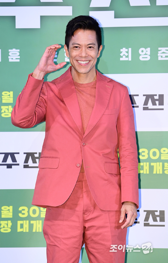 배우 바이런 만이 29일 오전 서울 용산구 용산 CGV에서 열린 영화 '소주전쟁' 언론시사회에 참석하고 있다. [사진=정소희 기자]